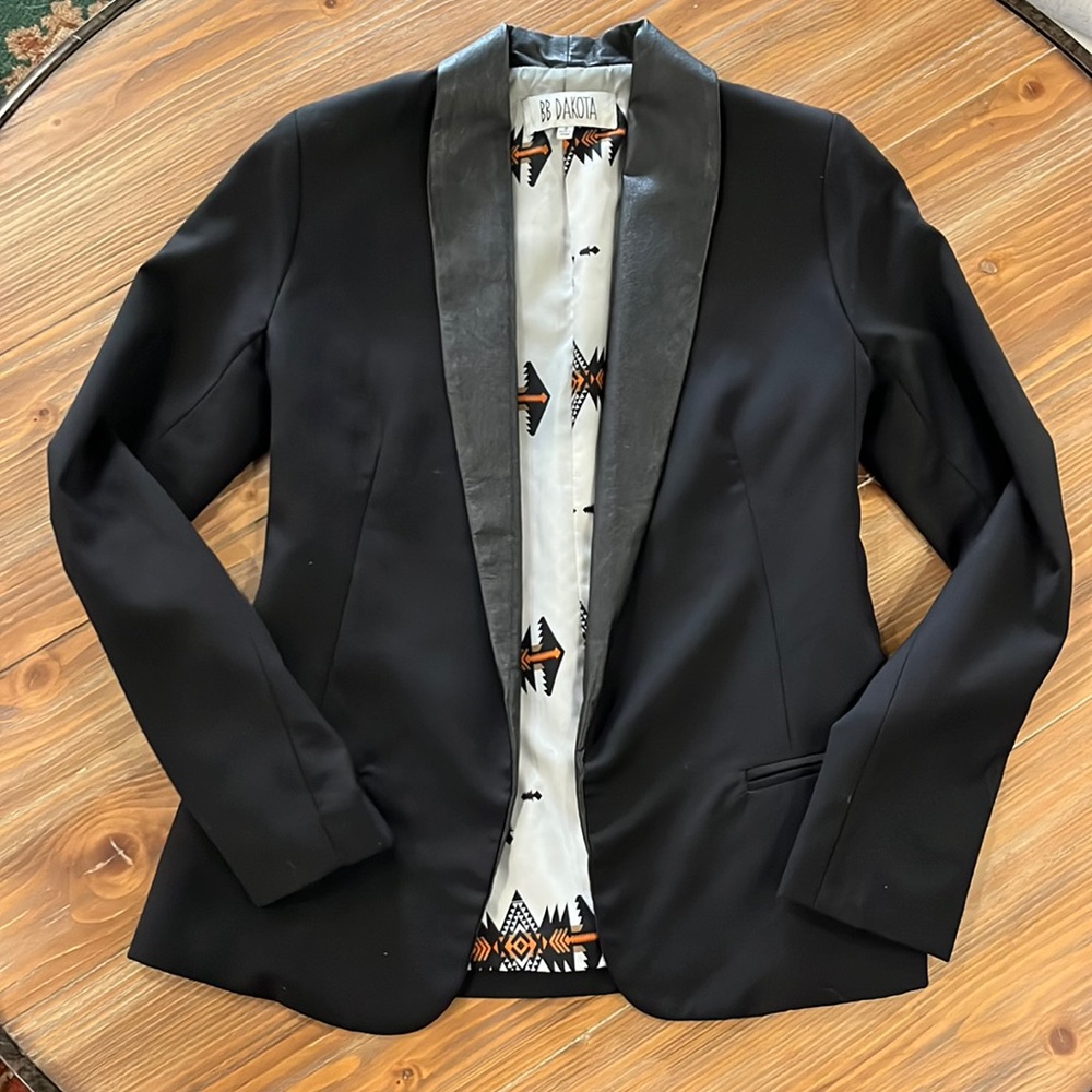 BB Dakota Blazer